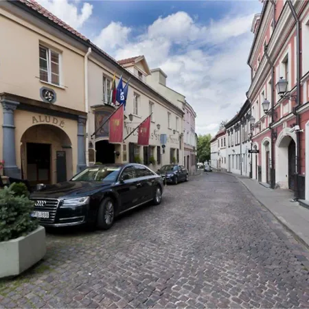 아파트 Old Town